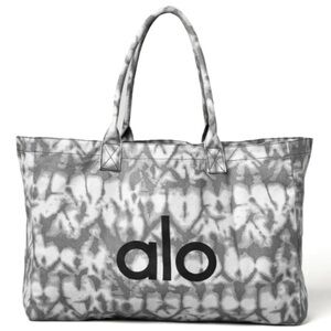 NWT Alo grey tie dye tote bag